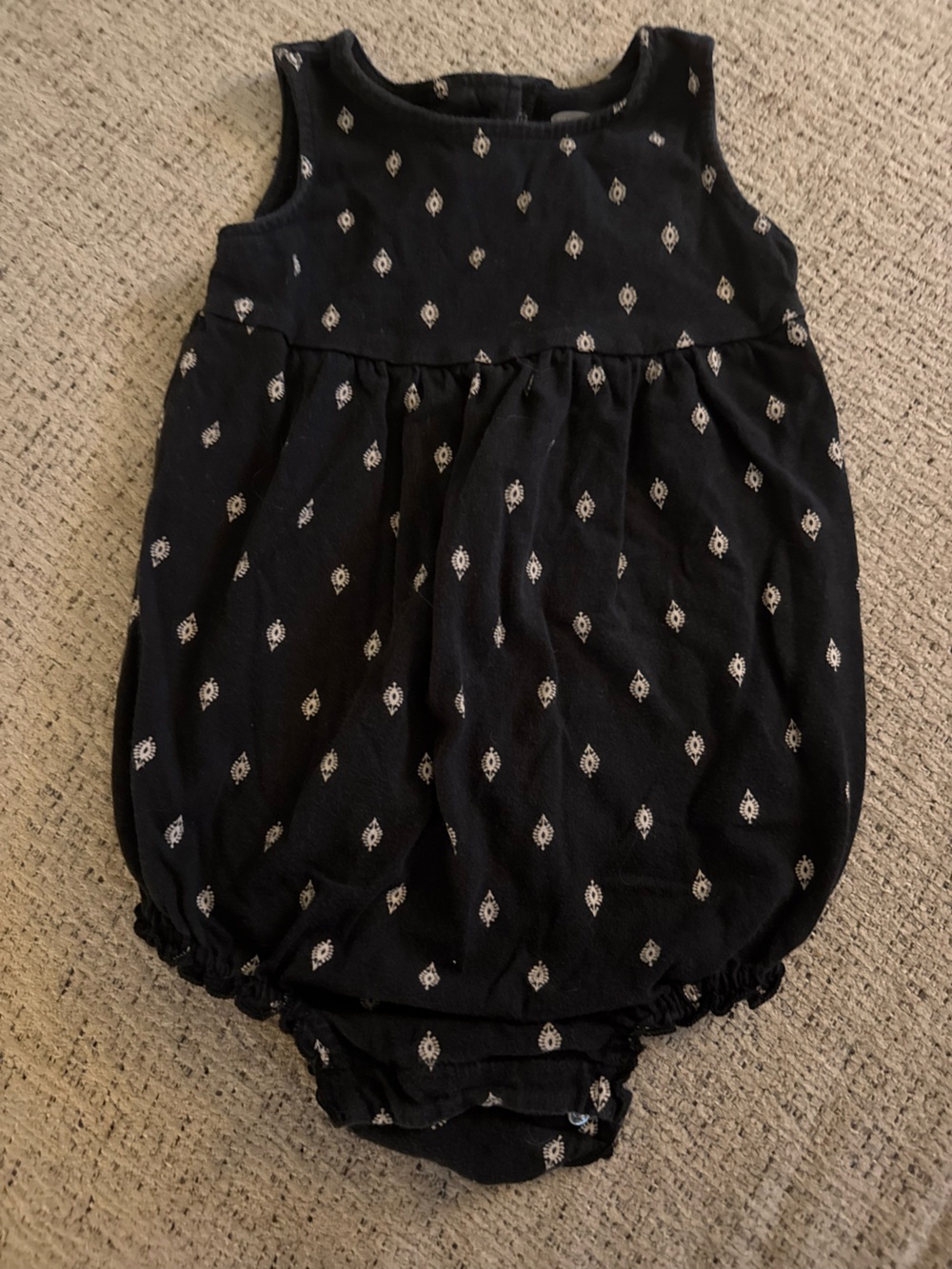 Old Navy Black Sleeveless Bubble Romper with White Diamond Print